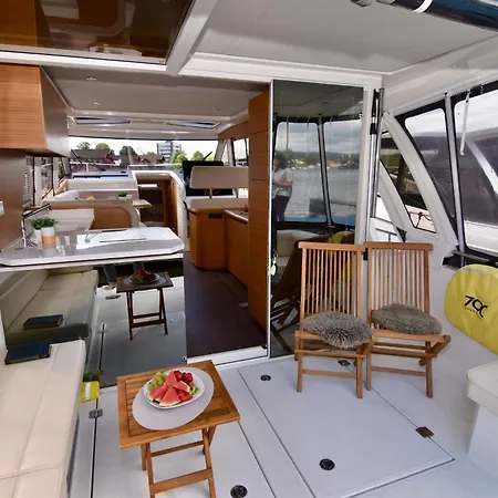 Centrum Boat Botel