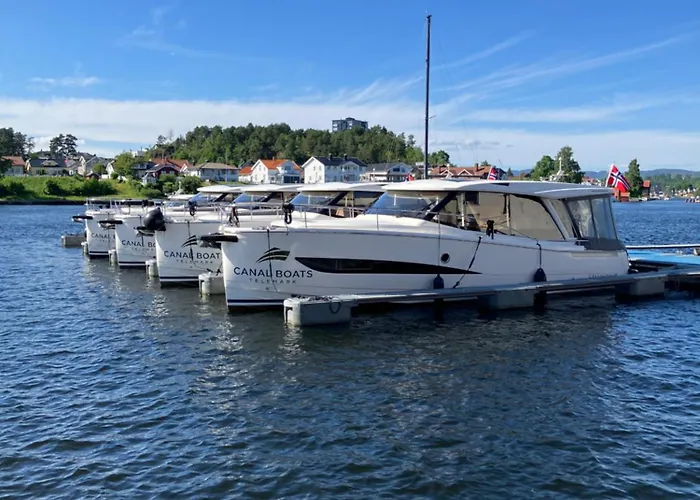 Ботель Centrum Boat Порсгрунн